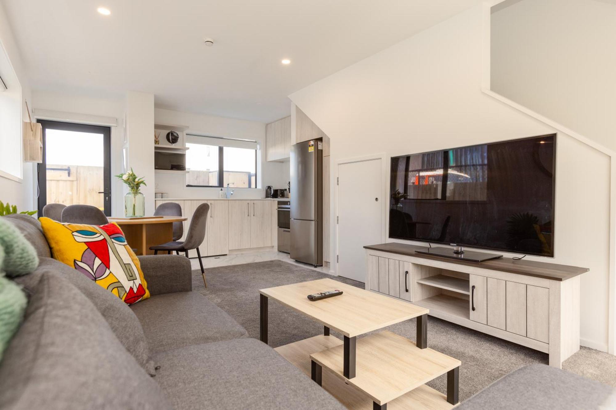 Luxury 2 Bedroom Townhouse By Hagley Park In Cbd Christchurch Eksteriør bilde